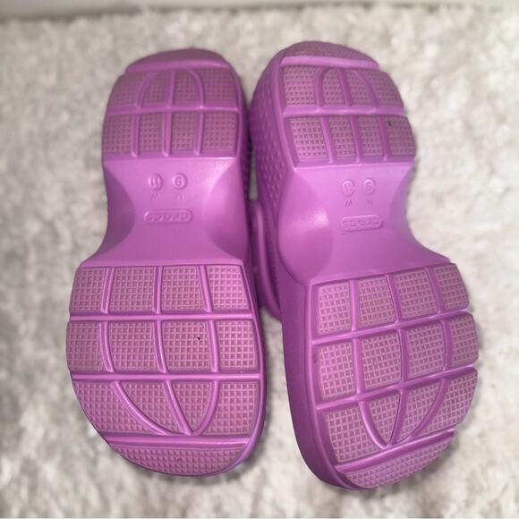 Crocs Stomp Clog - Picture 10 of 10